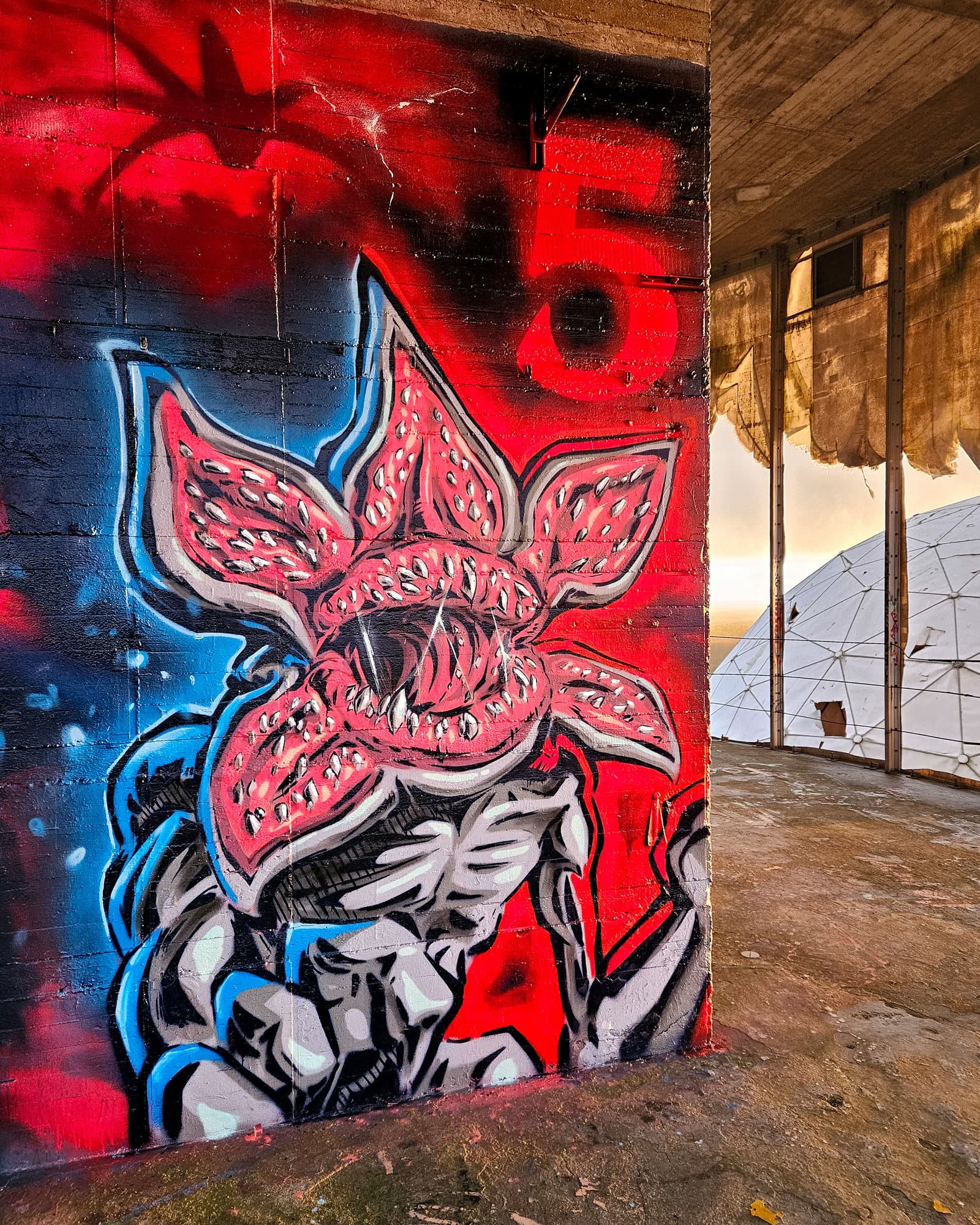 STRANGER THINGS Mural (2)